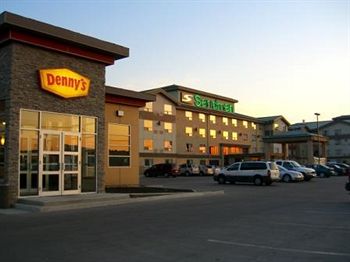 Sandman Hotel, Suites Winnipeg Airport 00
